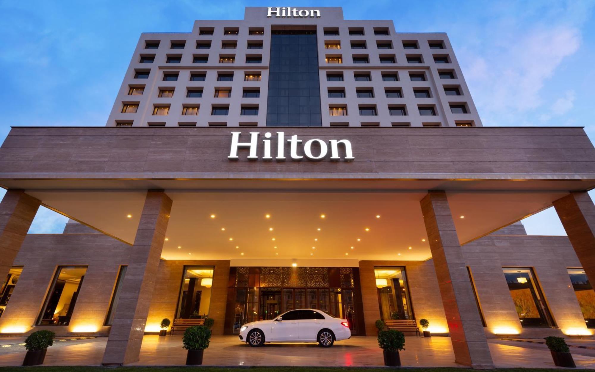 Отель Hilton Душанбе Экстерьер фото